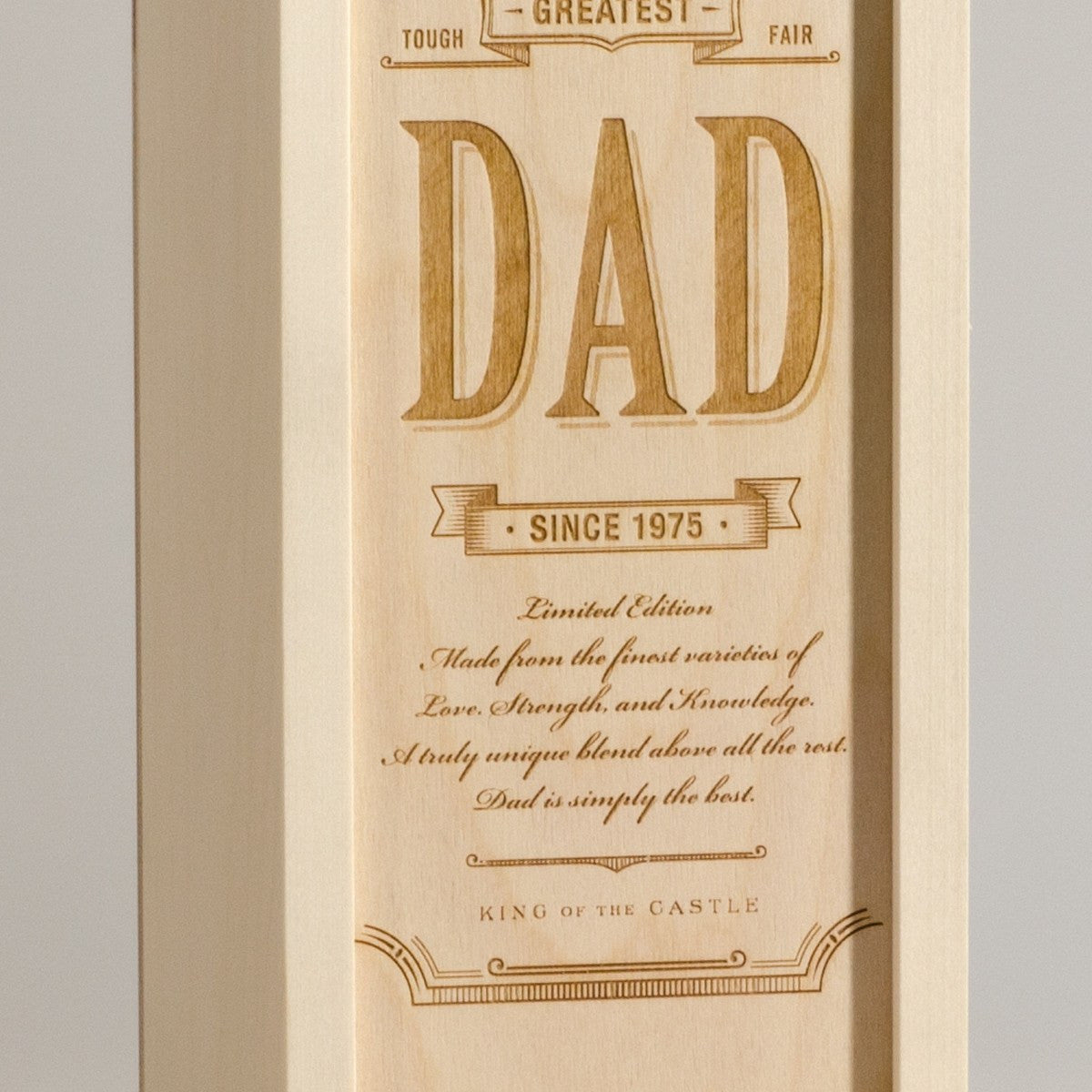 World&#39;s Greatest Dad - Wine Box - Detail Image