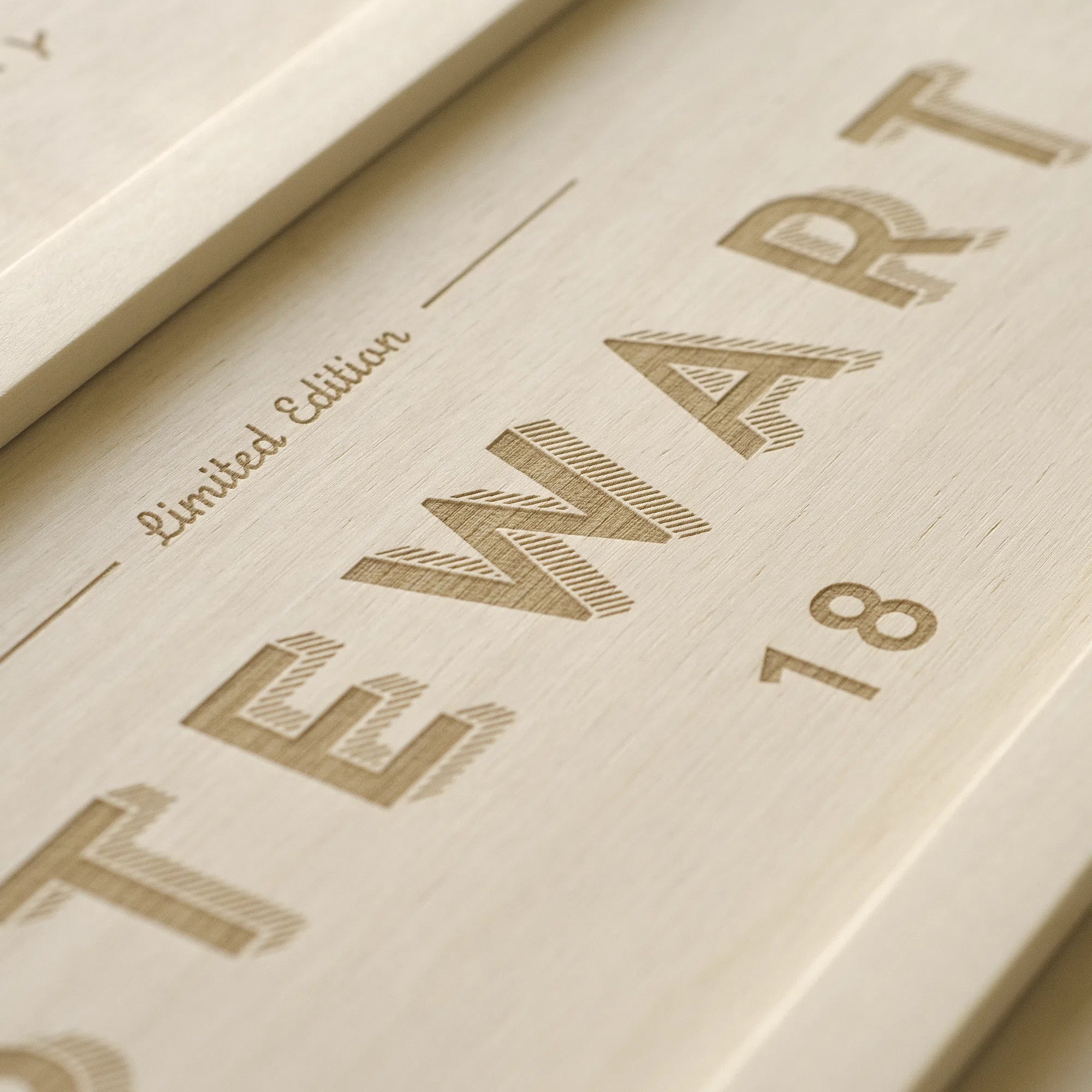 Cooperage Select Anniversary Wine Box Engraving Detail 4