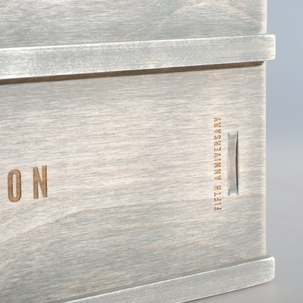 Going Coastal Anniversary Wine Box - Detail Image 2