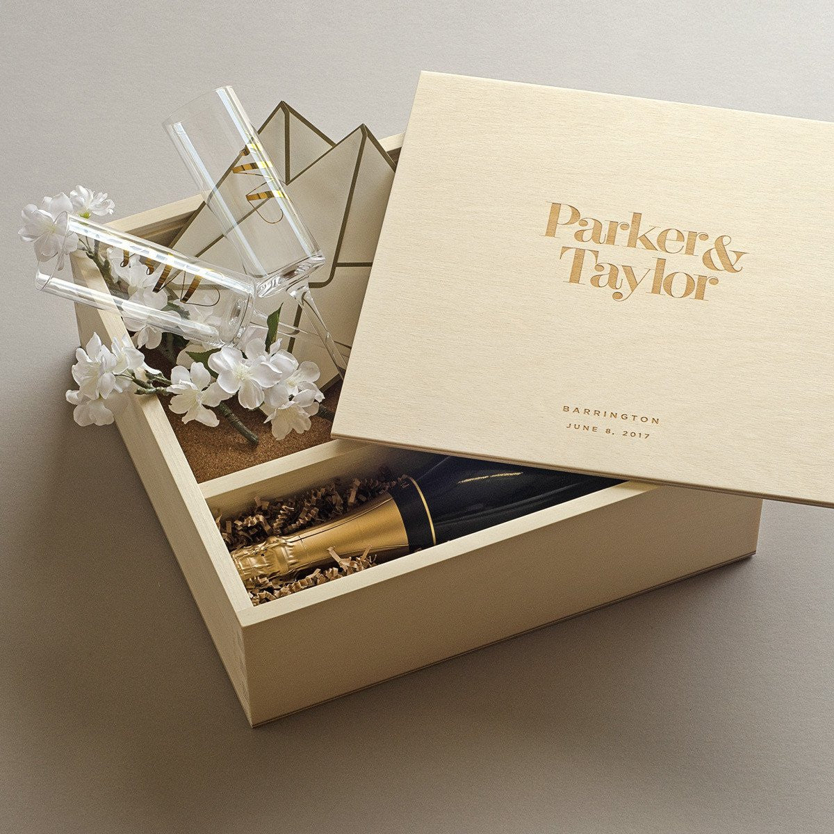 Keepsake Box - Keepsake Ceremony Wine Box - The Editor