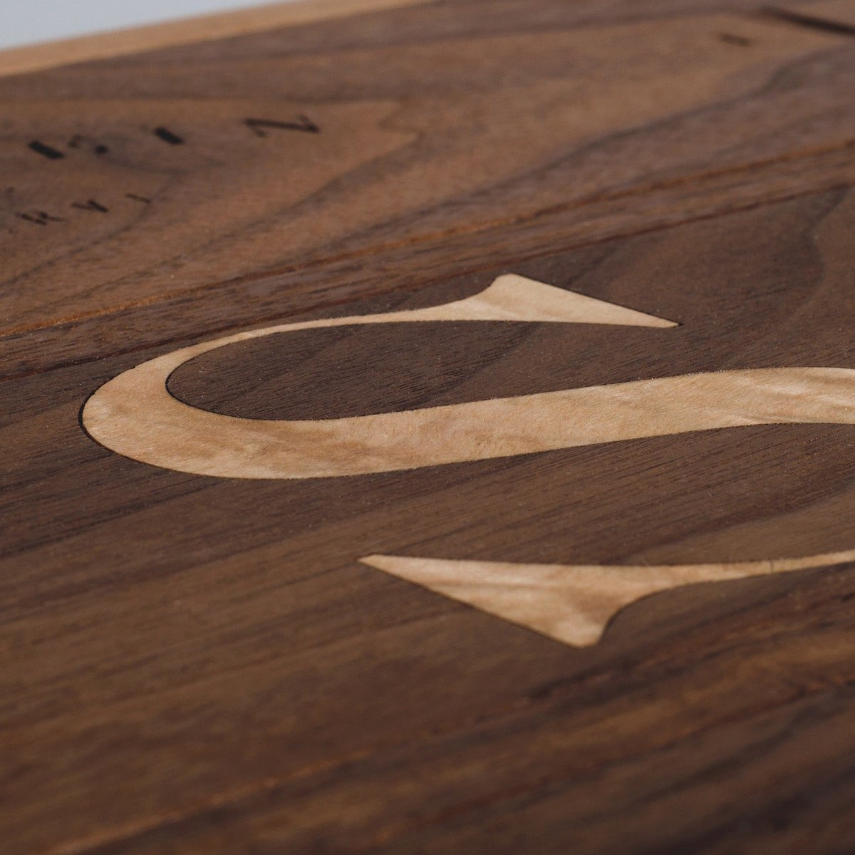 Walnut Trio - Inlaid Wine Box - Detail Image 1