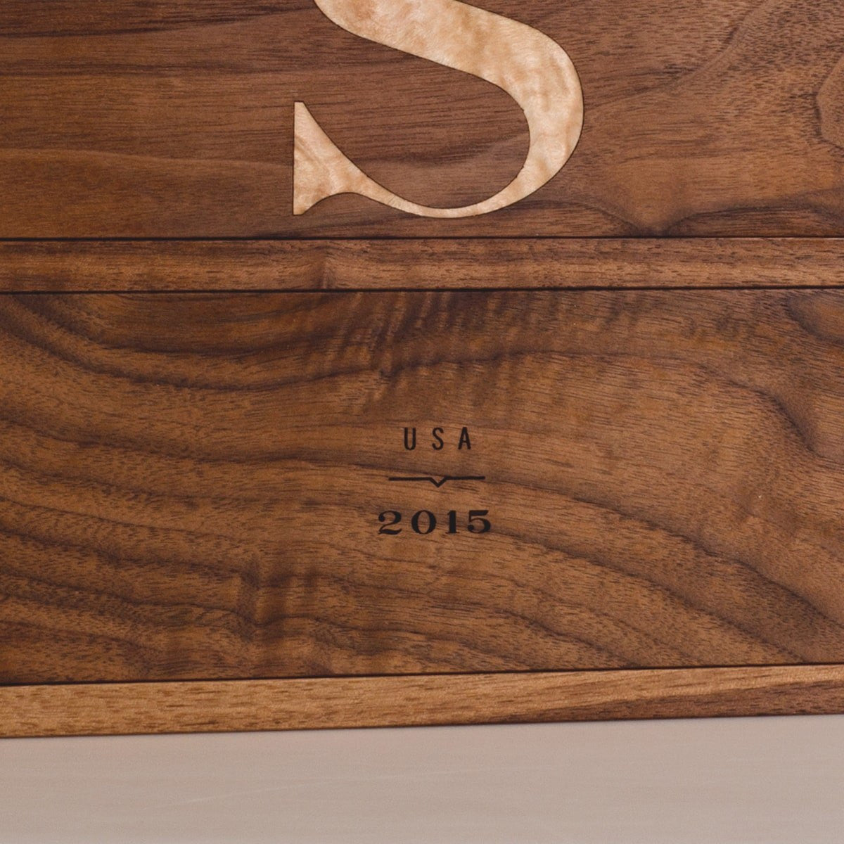 Walnut Trio - Inlaid Wine Box - Detail Image 3