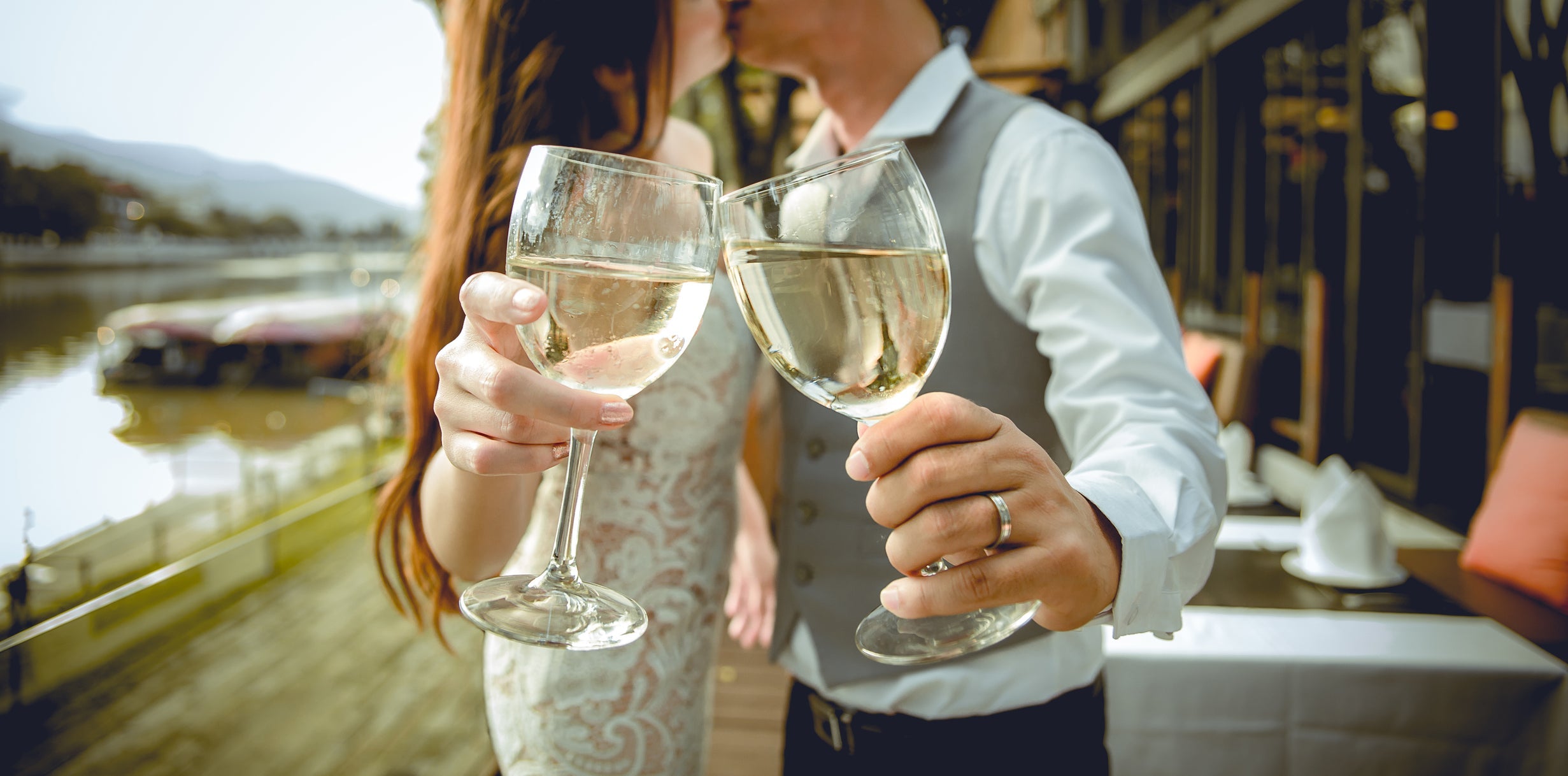 What Wine Should You Serve at Your Themed Wedding?