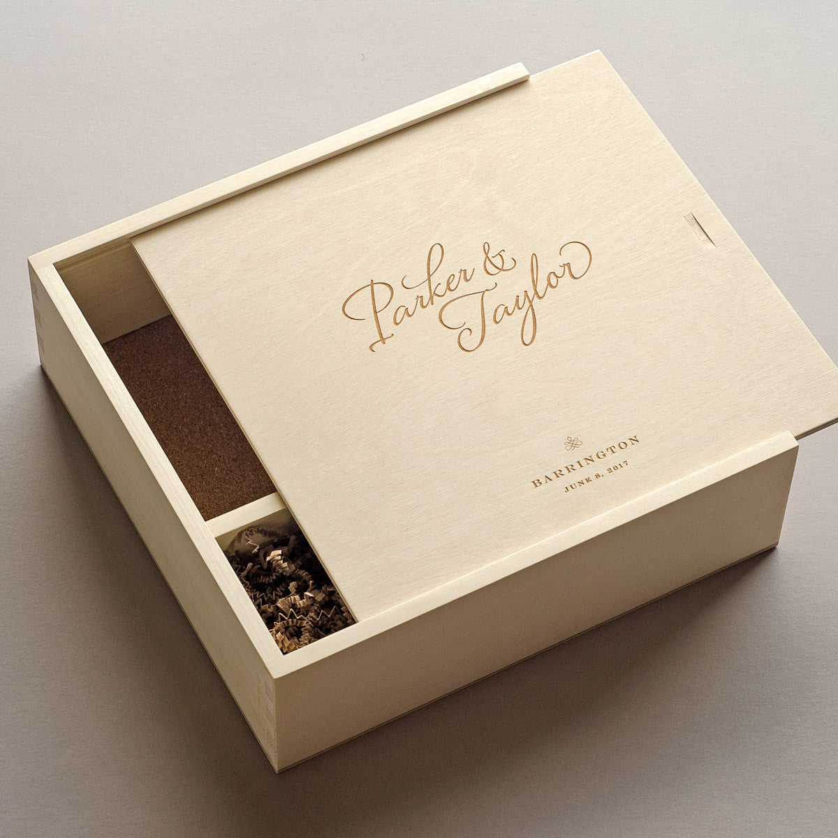 Keepsake Box - Keepsake Ceremony Wine Box - The Stylist